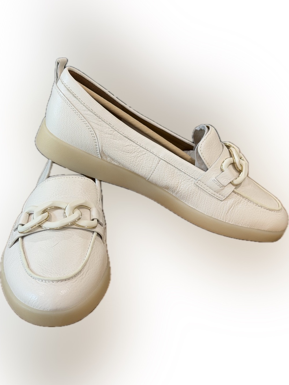 Naturalizer Cream Leather Chain-Trim Loafers